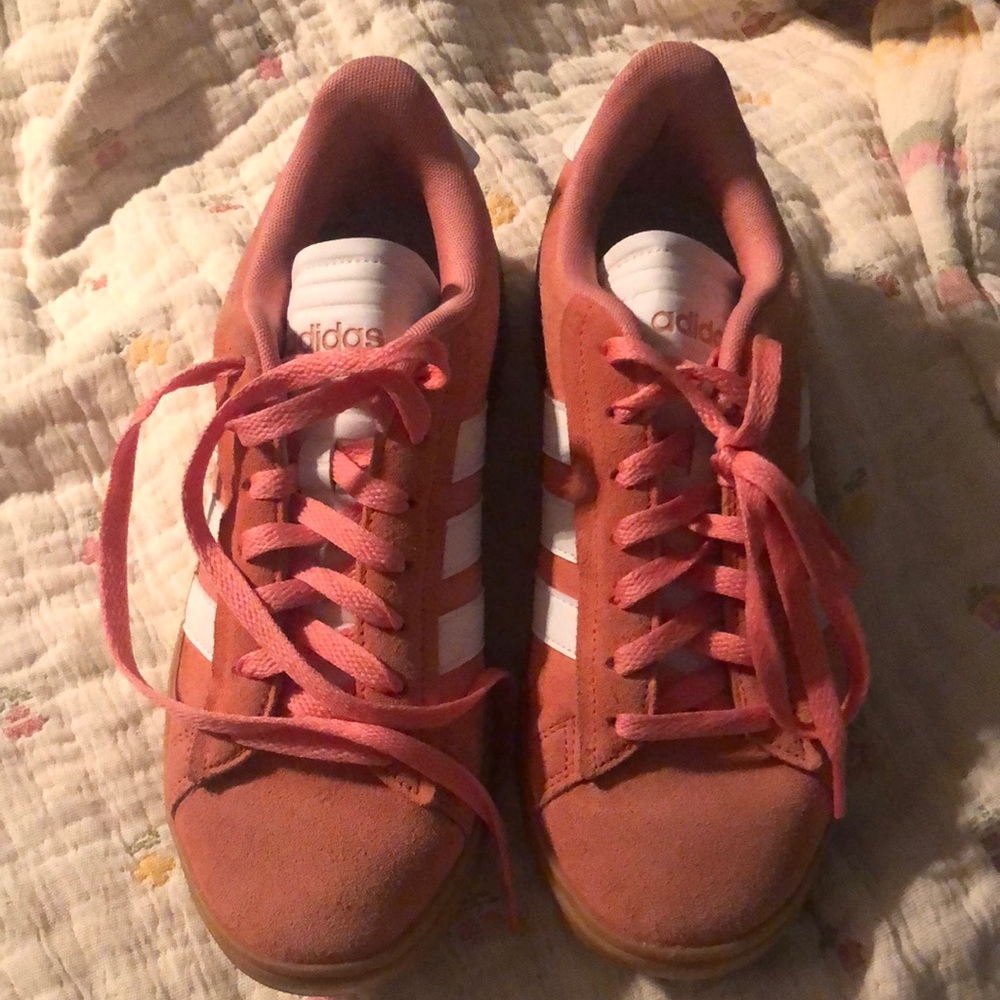 Adidas Women's Sneakers in Pink and White